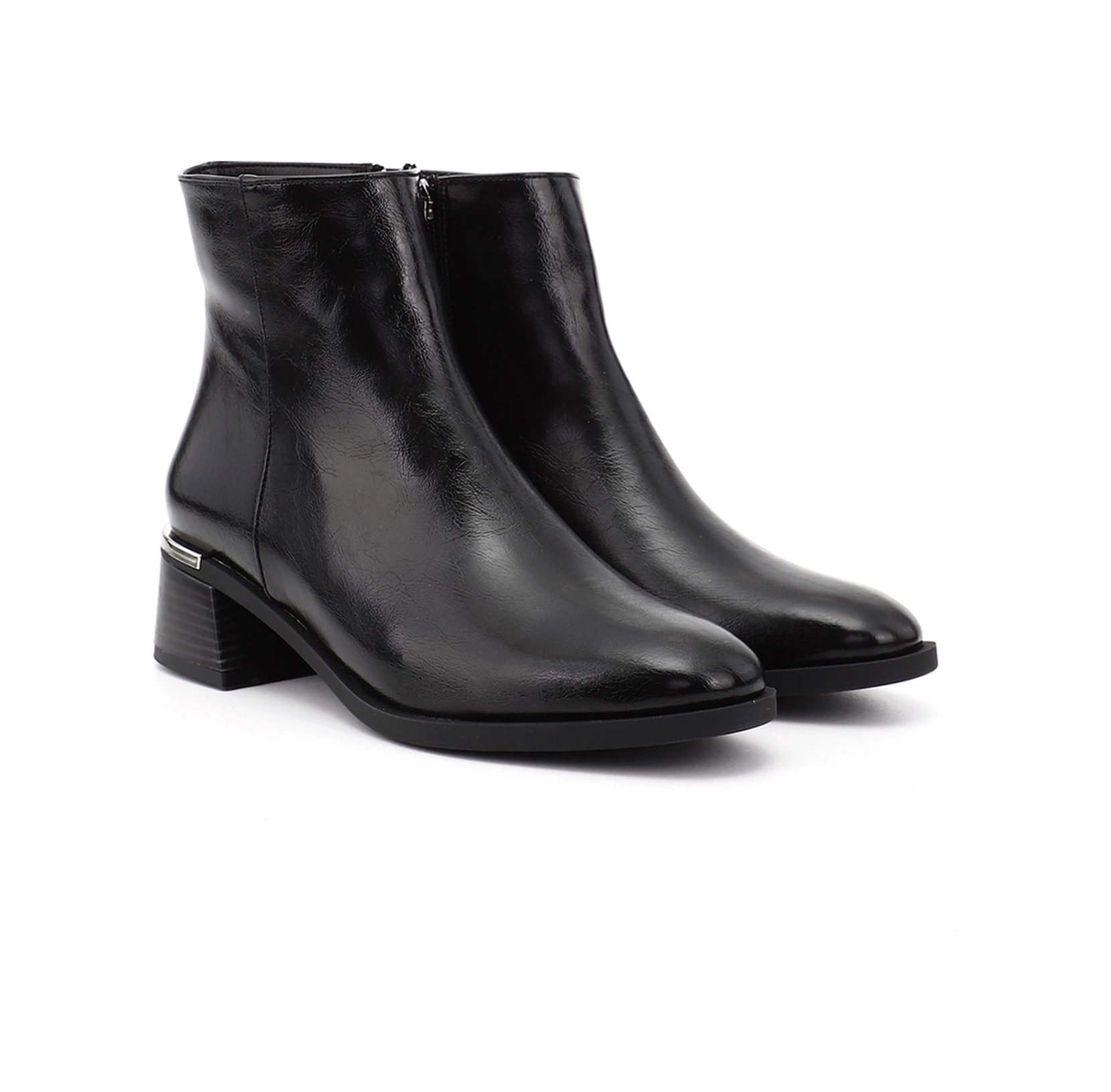 Gönderi R Kadın Siyah Fermuarlı Kalın Topuklu Bot Dkzb78837568 Siyah