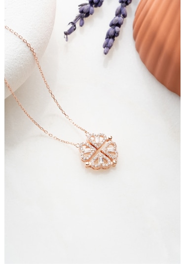 Nereze 925 Ayar Gümüş Işıklı Kutulu Mıknatıslı Açılır Kapanır Rose Yonca Kolye