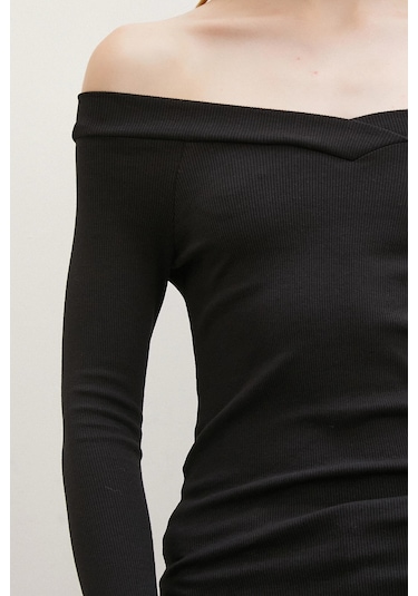 Kayık Yaka Bluz Siyah Siyah