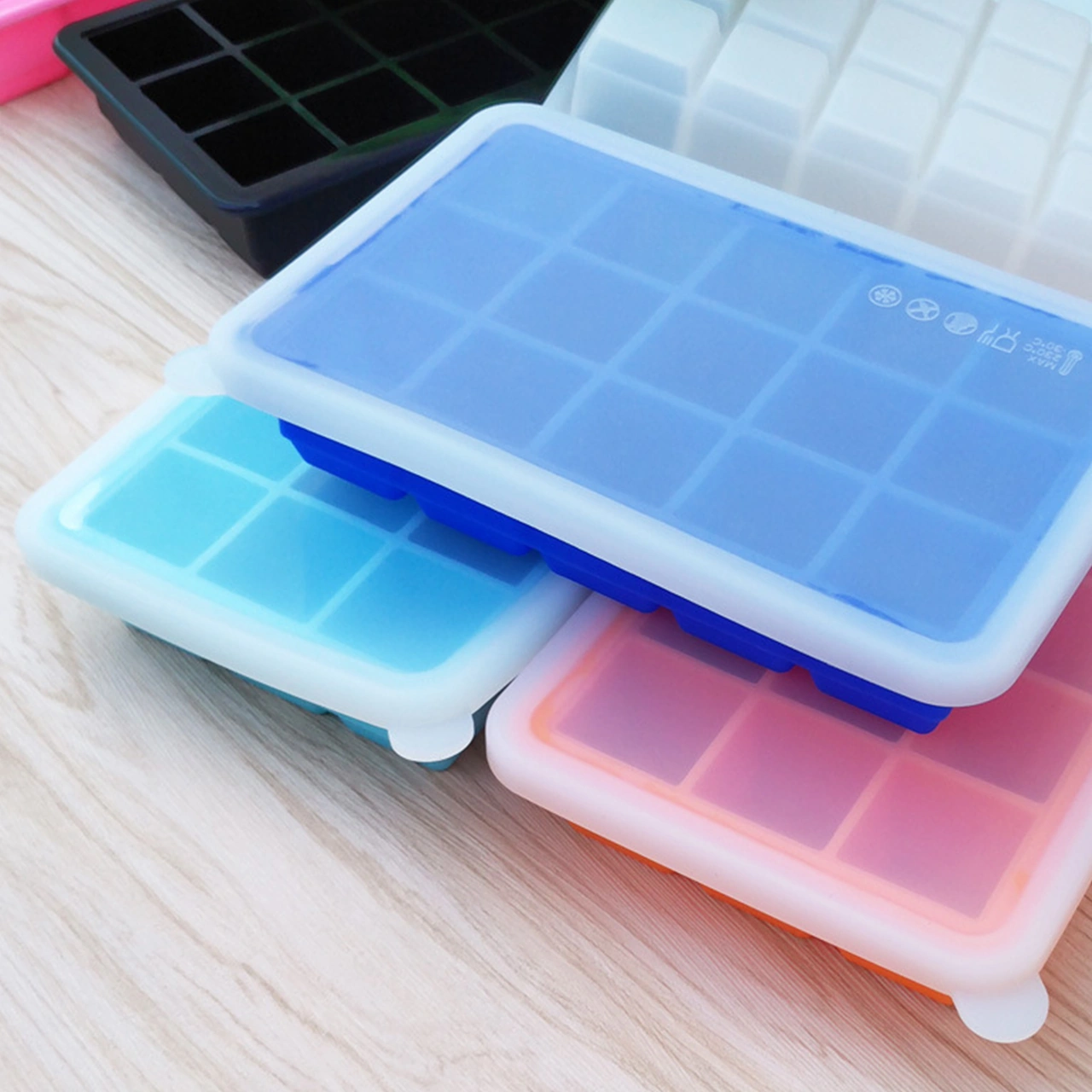 Padalink 15 Hücreli Silikon Buzluk Kalıbı, Çıkarılabilir Kapaklı, Kolay Buz Salımı, Yiyecek Dereceli, Ev Ve Restoran Kullanıma Uygun Çok Renkli