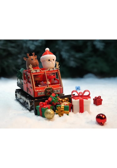 Yılbaşı Süsü Noel Baba İle Kar Küreme Aracı Yeni Yıl Hediyesi