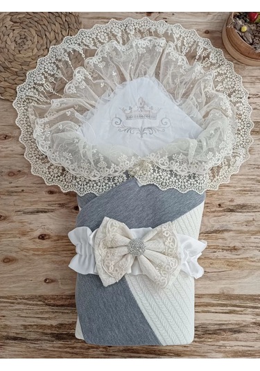 Yenidoğan Teri Cotton Taç Nakışlı Prizma Taş Kundak Bebek Battaniyesi Krem Çok Renkli