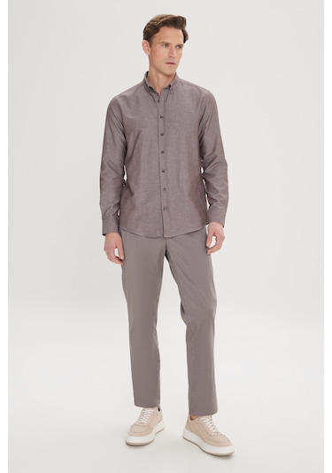 AC&Co / Altınyıldız Classics Tailored Slim Fit Dar Kesim Düğmeli Yaka Oxford Erkek Gömlek Kahverengi AC&Co / Altınyıldız Classics Tailored Slim Fit Dar Kesim Düğmeli Yaka Oxford Erkek Gömlek Kahverengi