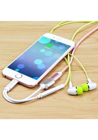Codegen Iphone Uyumlu Lightning + 3.5mm Stereo Dönüştürücü Çoklayıcı Adaptör Cdg-cnv51
