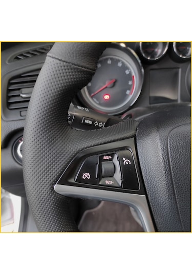 Opel Astra J Araca Özel Direksiyon Kılıfı Bombeli Derili Araclar