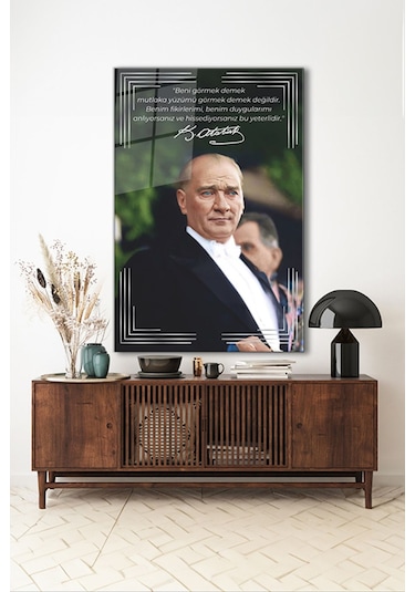 Atatürk Özel Tasarım 9 Dikey Cam Tablo