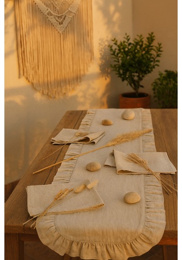 Fırfırlı Masa Runner 145x40 Cm Şık Dekoratif Masa Örtüsü Krem