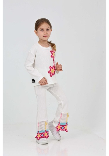 Çiçek Nakış Detaylı Kız Çocuk Takım Beyaz