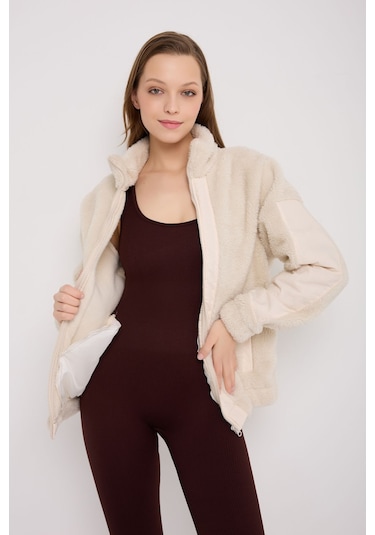 Kadın Ekru Peluş Rüzgar Geçirmez Welsoft Çift Cepli Kışlık Mont Ekru