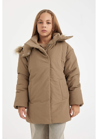 DeFacto Kız Çocuk Çıkarılabilir Suni Kürk Yaka Kapüşonlu Parka C8515A824AUBG80 Bej