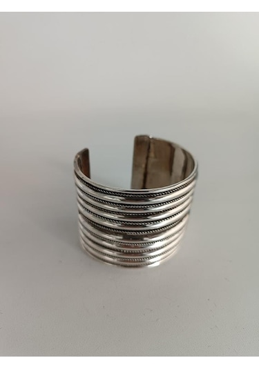 Eskitme Görünümlü Metal Kadın Bilezik 004 Çok Renkli