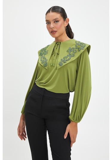 Parıltılı İşlemeli Zarif Yaka Tasarımlı, Balon Kollu Şık Bluz - Özel Günler Ve Günlük Kullanım İçin İdeal Yeşil