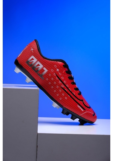 W001 Erkek Çim Halı Saha Dişli Krampon 001