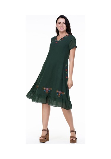 Kısa Kol Şile Bezi Mehtap Midi Boy Nakış Detaylı Elbise Yeşil