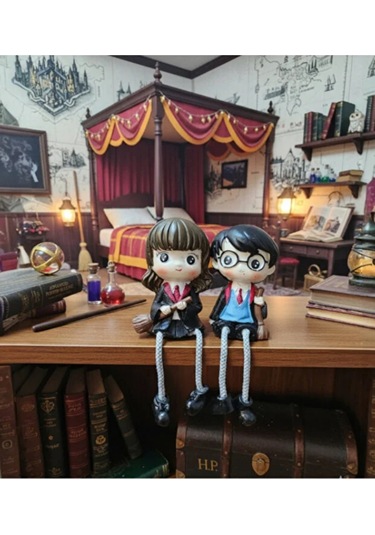Büyücü Okulu Temalı Sallanan Bacaklı Sevimli Çift Biblo Dekoratif Masa Ve Raf Süsü