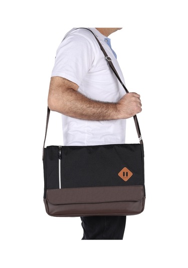 Strong 15.6 Inch Laptop Bölmeli Omuz Askılı Postacı Çantası Kft04 Siyah