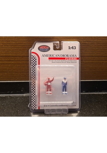 American Diorama 1/43 2li Set Yarisci Figur