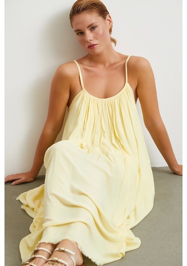 Askılı Piliseli Geniş Elbise Sarı Sarı