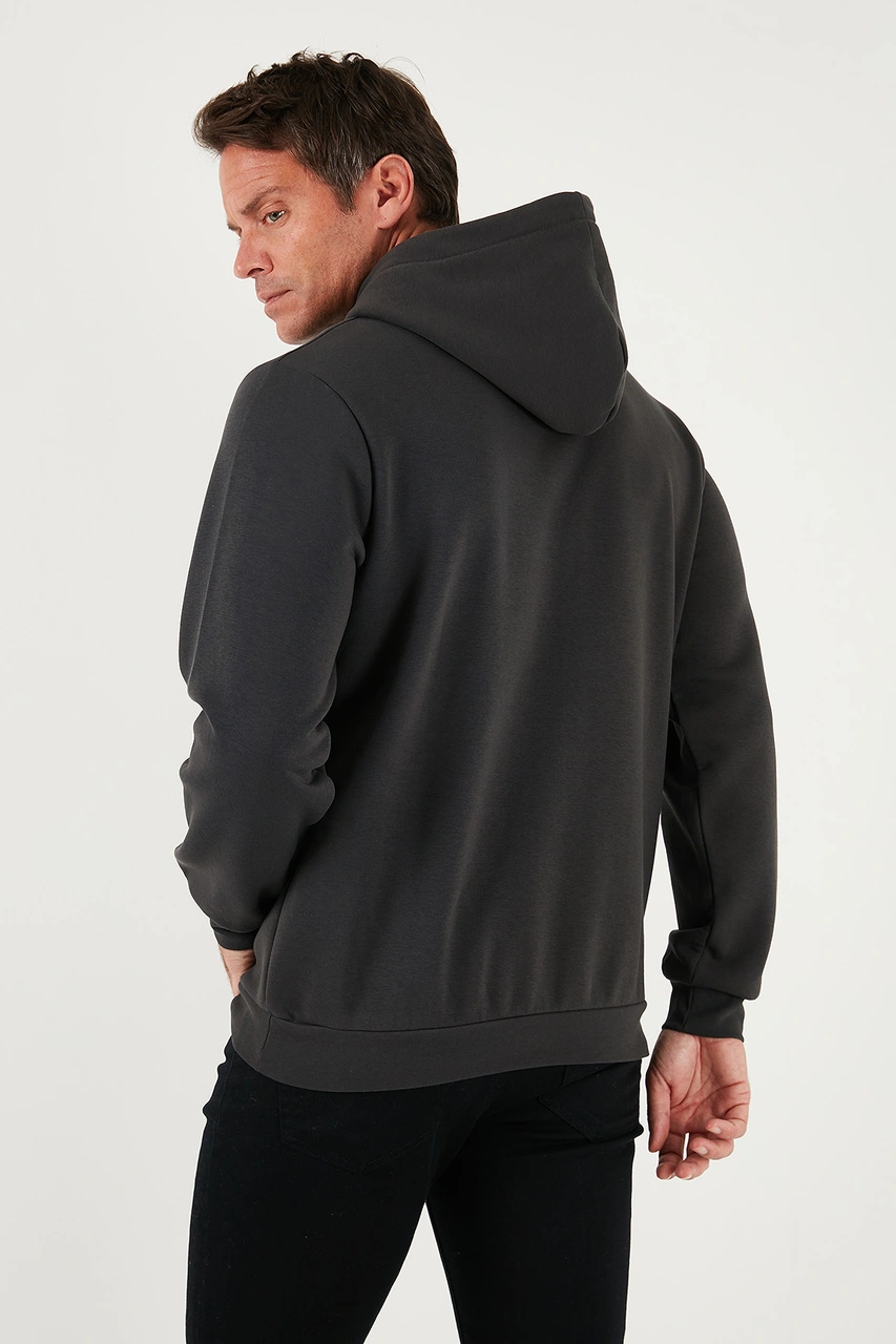 Buratti Regular Fit Kapüşonlu Kanguru Cepli Içi Tüylü Yumuşak Şardonlu Erkek Sweat 5905281 Füme