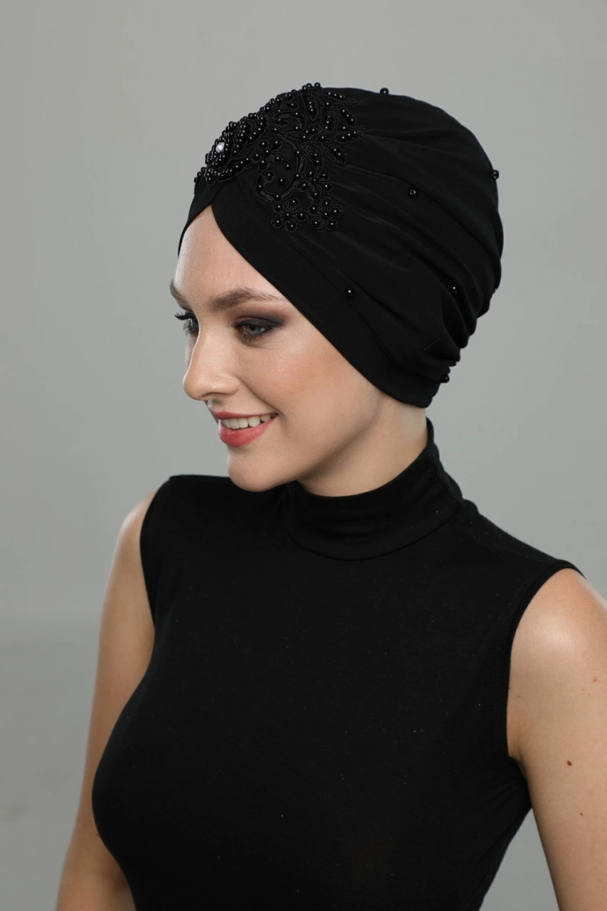 Kopma Astarlı Işlemeli Siyah Gül Motifli Hazır Türban Tesettür Abiye Bone Siyah Gül
