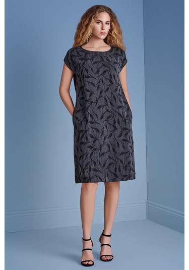 Yarasa Kol Siyah Dokuma Elbise Siyah