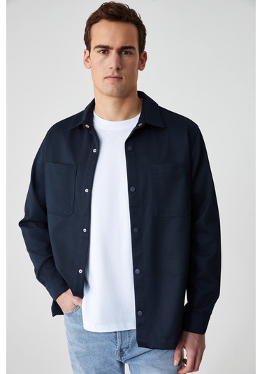 Jakarı Erkek Regular Fit Standart Kesim Klasik Yaka Desenli Çıtçıtlı Lacivert Gömlek