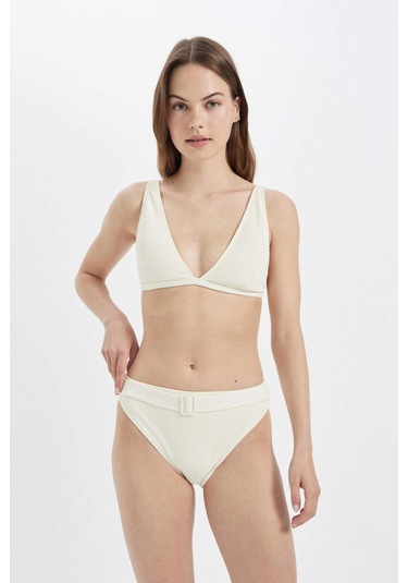 DeFacto Regular Fit Ribana Basic Düz Bikini Üstü-Fall in Love T5224AZ24SMER103 DeFacto Regular Fit Ribana Basic Düz Bikini Üstü-Fall in Love T5224AZ24SMER103