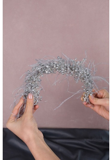 FdayAksesuar Gelinlere Özel Capella Tüylü Kristalli Gelin Saç Ve Türban Aksesuarı FRDY31677