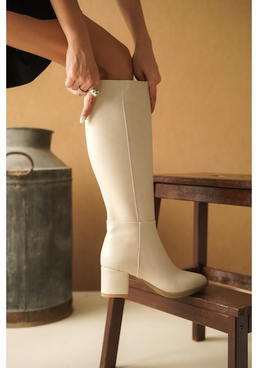 Morena Bej Deri Topuklu 5 Cm Topuklu Yanı Fermuarlı Günlük Kullanım Çizme Bej Deri