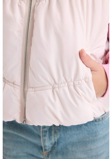 DeFacto Kız Çocuk Su İtici Kapüşonlu Fermuarlı Şişme Yelek D6918A825SPER198