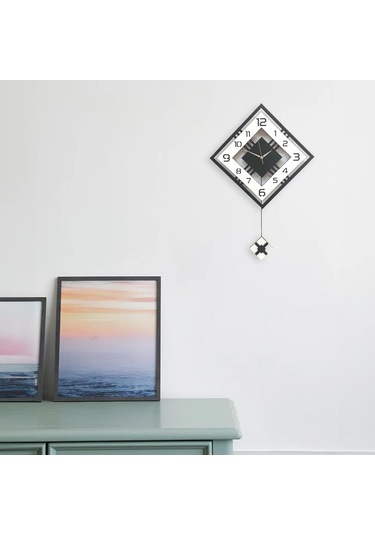 Dörtgen Geometrik Tasarım 50 Cm Modern Ahşap Sarkaçlı Duvar Saati Siyah Beyaz