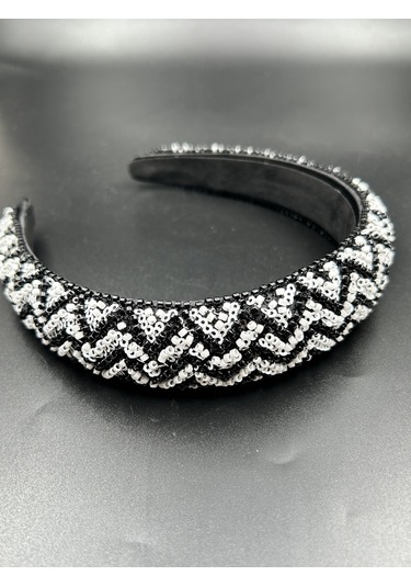 Bymerve El İşlemeli Siyah Beya Renk Boncuk Parlak İşleme Abiye Nişan Davet Kadın Saç Tacı Siyah - Beyaz