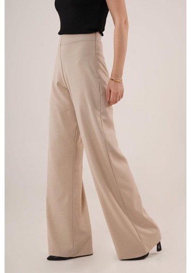 The İstanbul Bol Paça Yandan Fermuarlı Krem Kumaş Pantolon Krem