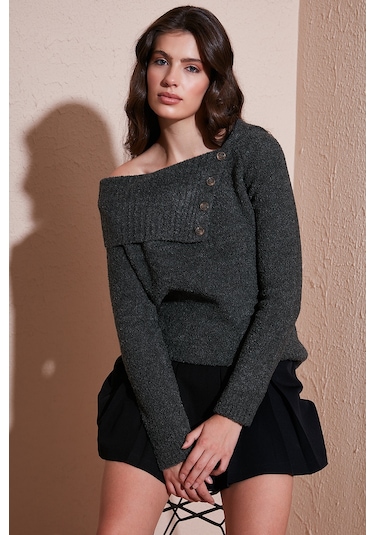 Lela Premium Regular Fit Kayık Yaka Düğme Detaylı Bayan Kazak 680Kz002563 Antrasit