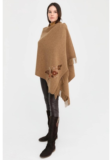 Desen Triko Kadın Papatya İşlemeli Püsküllü Yün Şal 24028 V. Camel V. Camel