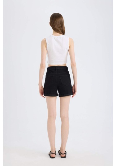 DeFacto Normal Bel Katlamalı Paça Jean Şort A1959AX25SMNM40 Siyah