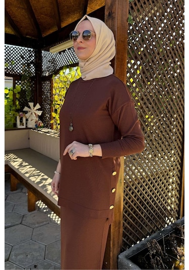 Sezen Triko Takım Kahve Çok Renkli