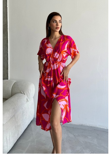 Kadın Pembe Derin V Yaka Yazlık Uzun Önden Yırtmaçlı Viskon Elbise