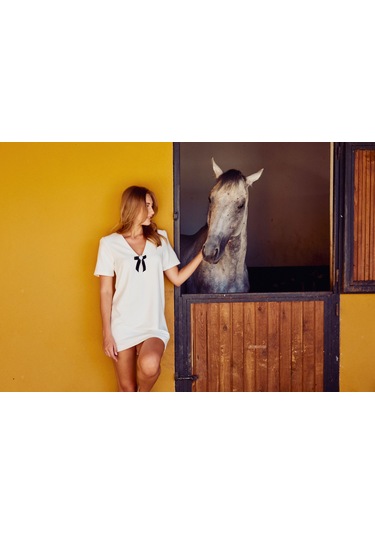 Fiyonklu Derin Yaka Mini Elbise Beyaz BEYAZ