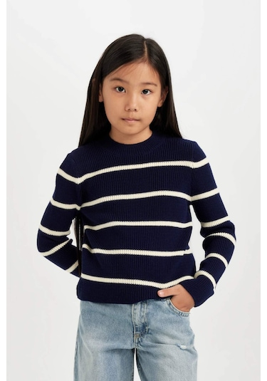 DeFacto Kız Çocuk Lacivert Çizgili Fitted Bisiklet Yaka Triko Kazak D1392A824WNNV241 Lacivert DeFacto Kız Çocuk Lacivert Çizgili Fitted Bisiklet Yaka Triko Kazak D1392A824WNNV241 Lacivert