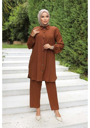 Büzgü Detaylı Tesettür Kahverengi Takım Kahverengi