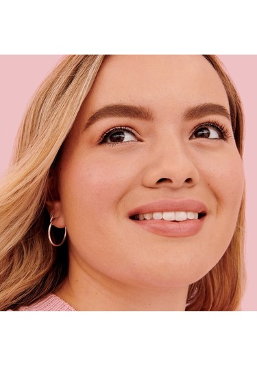 Benefit Cosmetics Pratik Kaş Makyajı Için Kaş Pudrası Diğer