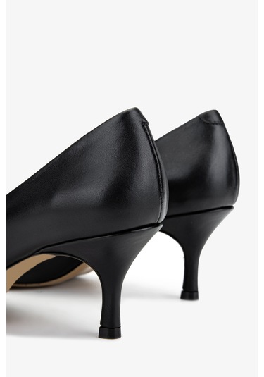 Valmenti Kadın Siyah Deri Topuklu Ayakkabı 1074 2088 Bn Ayk Y25 Sıyah Dr Siyah