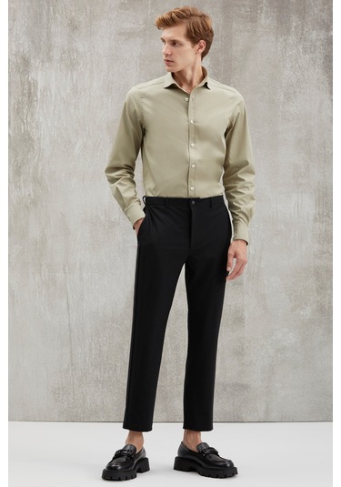 Vassel Erkek 360 Derece Esneyen Teknik Kumaşlı Fermuarlı Kordonlu Boru Paça Siyah Pantolon