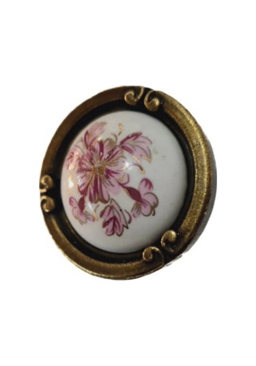 Porselen Düğme Kulp Metal Antiksarı Beyaz Motifli 02 / 5 Adet Sarı