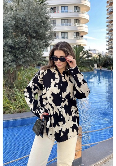 Kadın Siyah Uzun Kol, Arkası Pliseli, Salaş Dökümlü, Viskon Gömlek Siyah