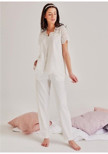 Magic Form 19108 Kendinden Brode Desenli Pijama Takım - Ekru