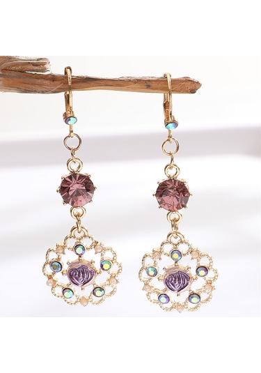 Oymalı Çiçek Madalyon Ve Kristal Taşlı Damla Küpeler Çok Renkli