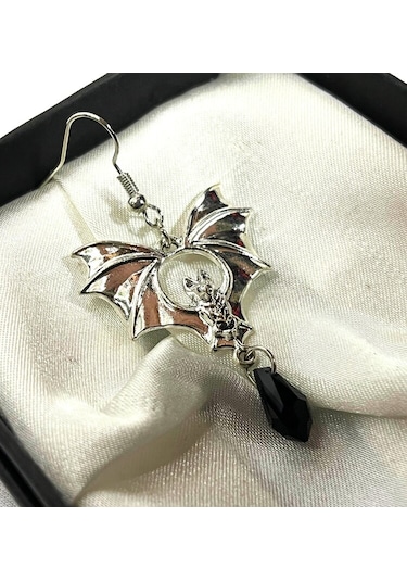 Dükkan Design Taşlı Gotik Yarasa Küpe Açık Gri