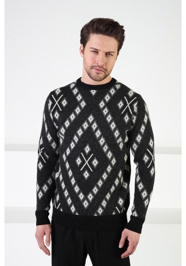 Ferraro Siyah Kare Desenli %100 Kuzu Yünü Erkek Kazak Siyah